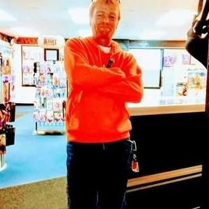 Meet your Posher, Gerald